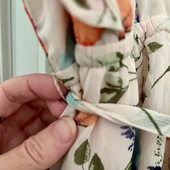 NWT Jessica Simpson Pink Floral Flutter-Sleeve Maternity Dress - Picture 6 of 12